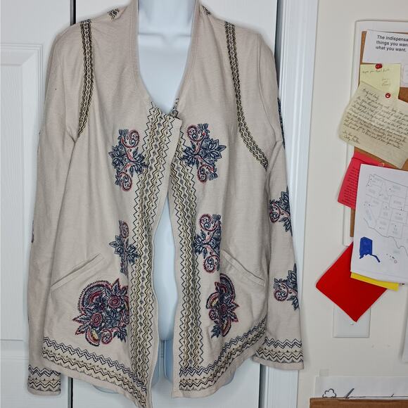 Christopher & Banks Embroidered Boho Cardigan NWOT - Picture 4 of 11